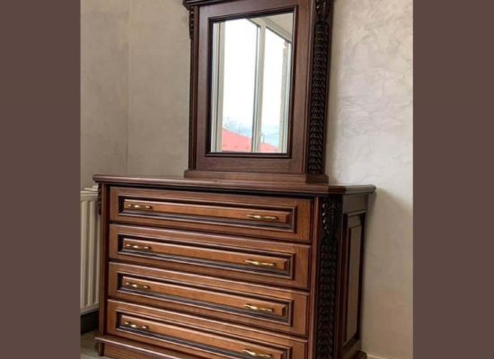 Комод Українка (тонування), без дзеркала