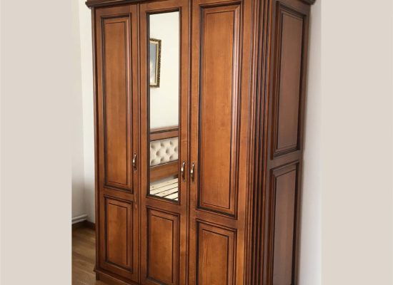 Шафа Іннес, 3 двері (тонування)