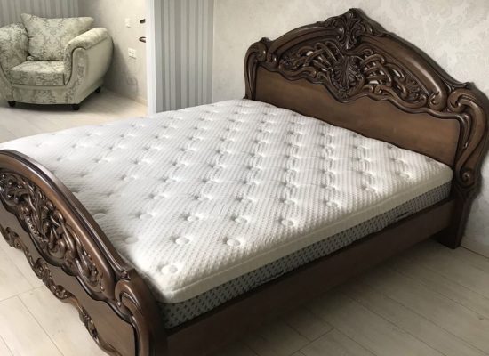 Ліжко Сигліс, дерево (тонування)