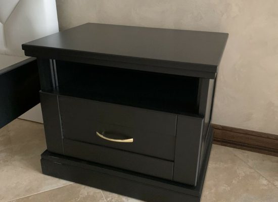 Тумба Хай-Тек (індивідуальне покриття кольором)