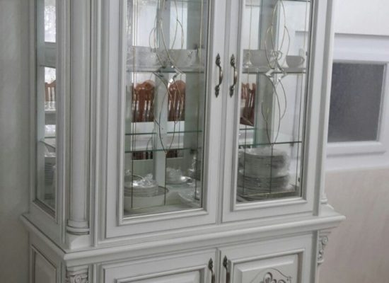 Вітрина Петрос 2 дв (покриття кольором)