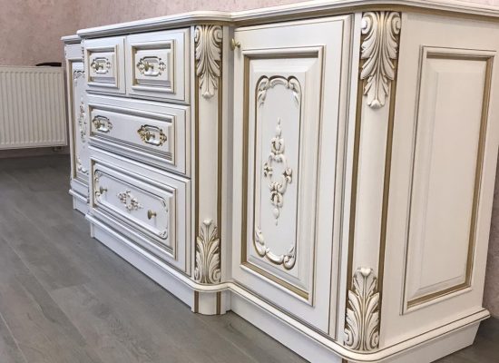 Комод Сигліс, великий (покриття кольором)