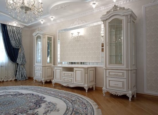 Комплект Петрос на ніжках (покриття кольором)