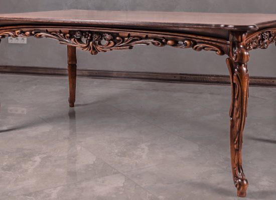 Стіл Італія, без розкладу (тонування)