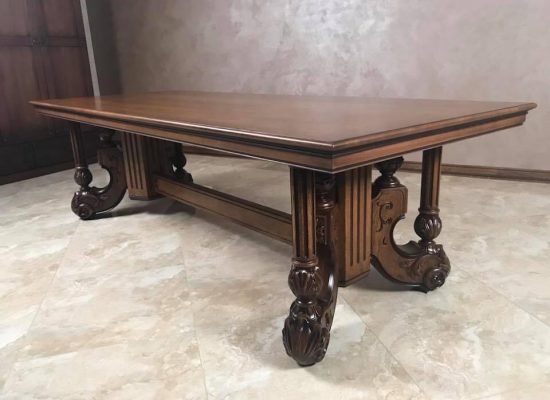 Стіл Петрос (тонування)