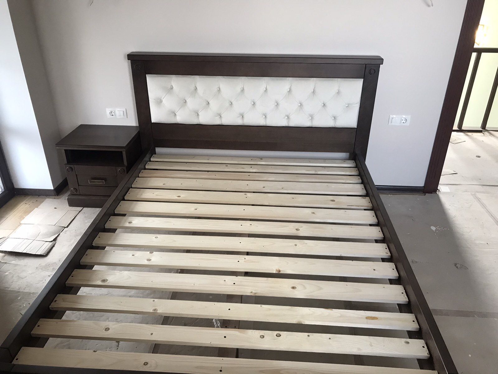 Ліжко Хай-Тек 160х200 1