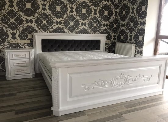 Ліжко Українка (покриття кольором)