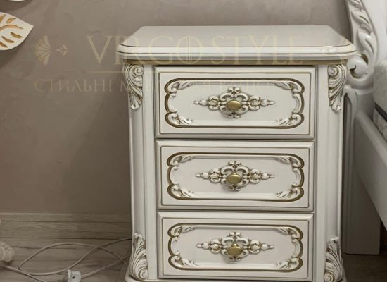 Тумба Сигліс (покриття кольором)